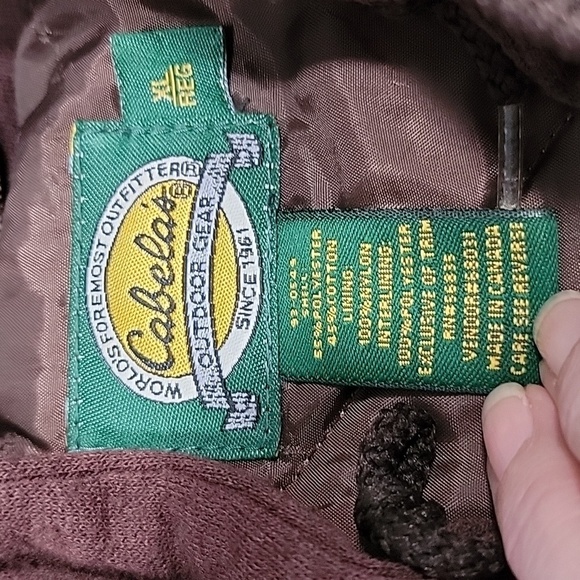 Cabela's Size XL Camo Hunting Jacket with Brown Trim and Hood, Exc. Used Cond. - Picture 6 of 12